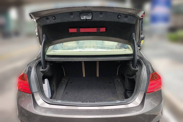 Used BMW 3 Series 2013 328Li Luxury Design Package Trunk