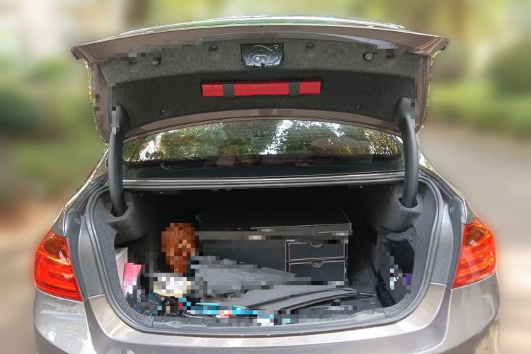 Used BMW 3 Series 2013 320Li Fashion Model Trunk