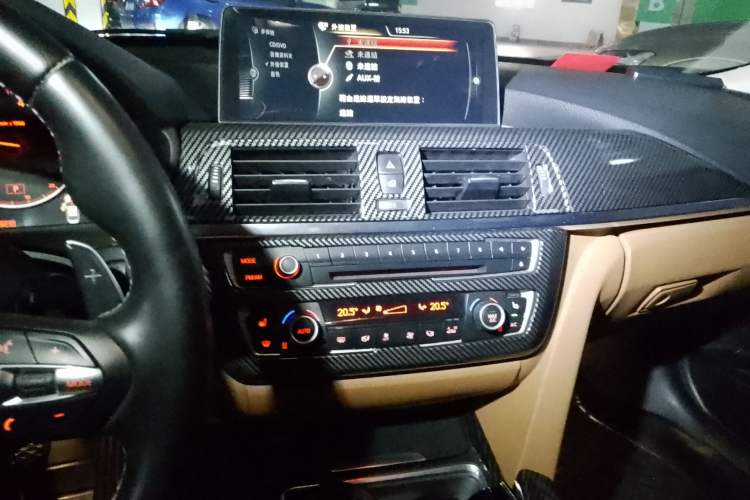 Used BMW 3 Series 2013 320Li Luxury Design Package Audio And AC Panel