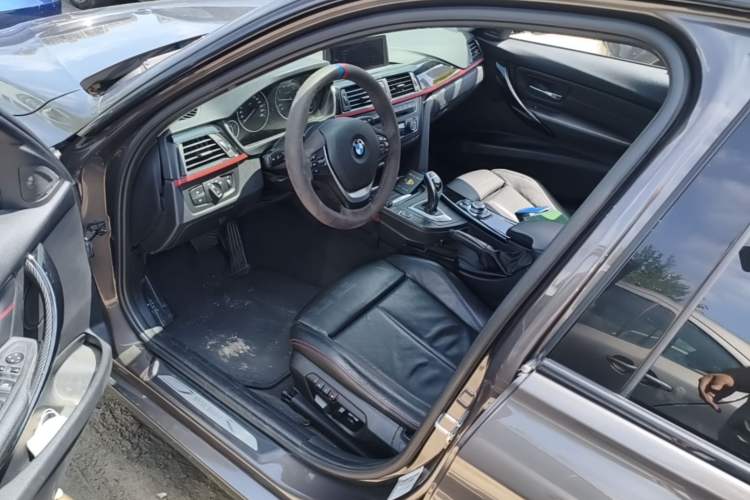 Used BMW 3 Series 2013 320i Sport Design Package Driver Seat