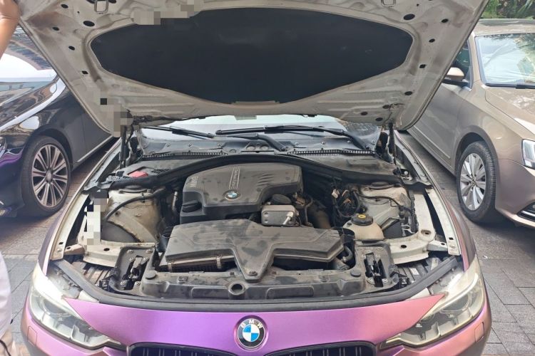 Used BMW 3 Series 2013 320Li Fashion Model Engine Bay