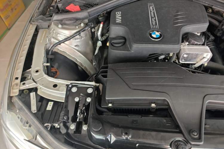 Used BMW 3 Series 2013 328Li Luxury Design Package Engine Bay Right