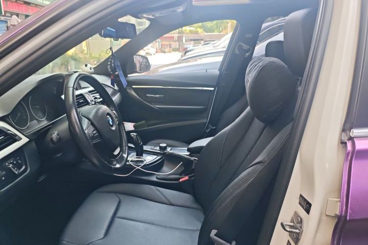 Used BMW 3 Series 2013 320Li Fashion Model Left Front Seat