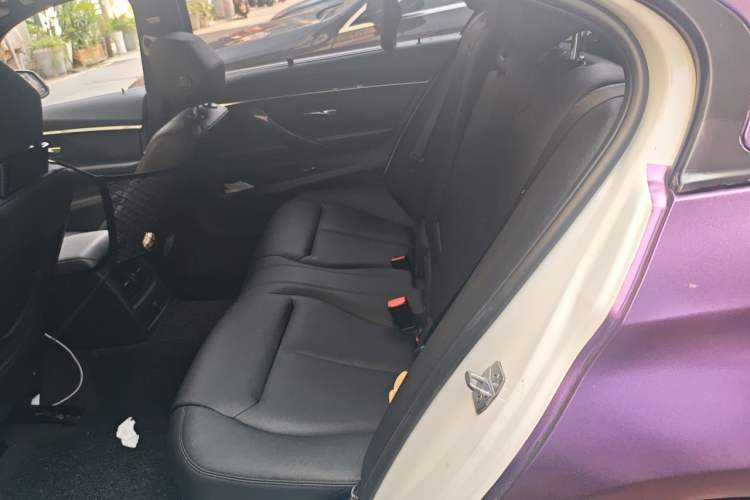 Used BMW 3 Series 2013 320Li Fashion Model Left Rear Seat