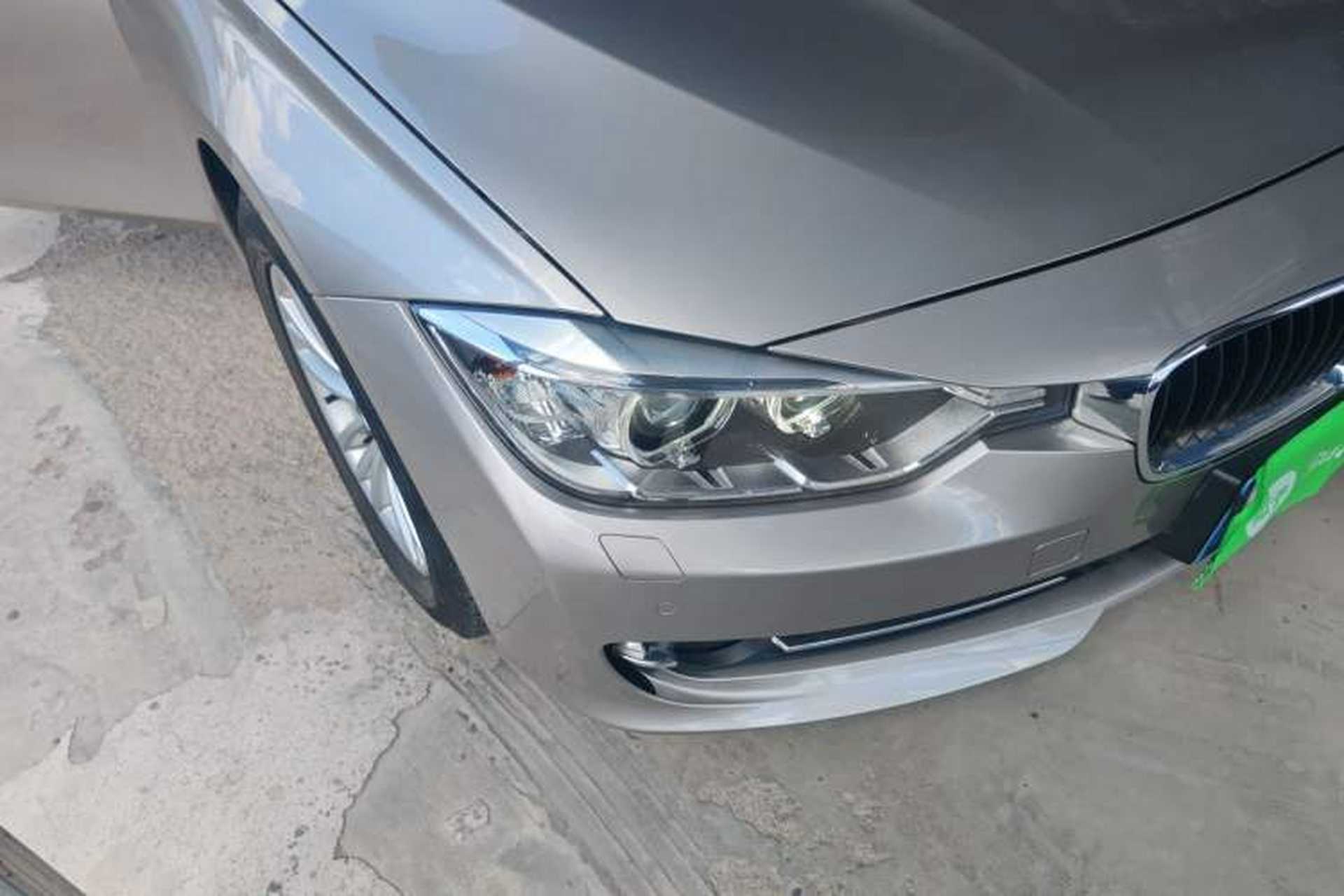 Used BMW 3 Series 2013 320Li Fashion Model Right Front Headlight