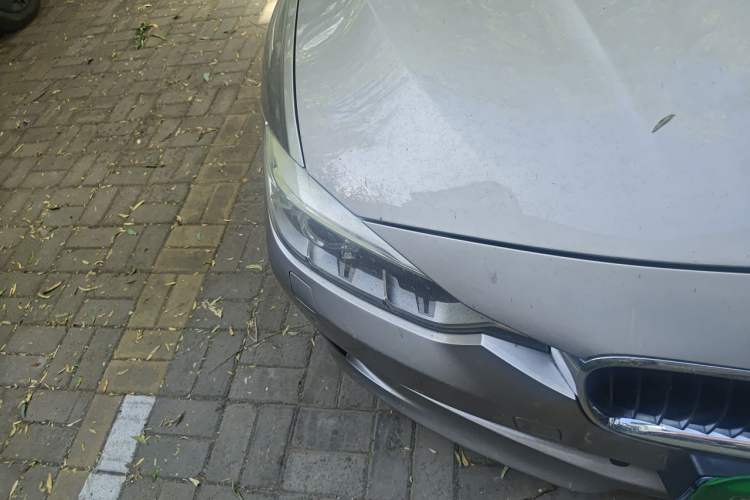 Used BMW 3 Series 2013 320Li Fashion Model Right Front Headlight