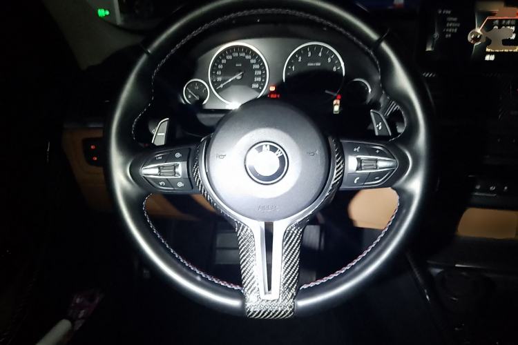 Used BMW 3 Series 2013 320Li Luxury Design Package Steering Wheel