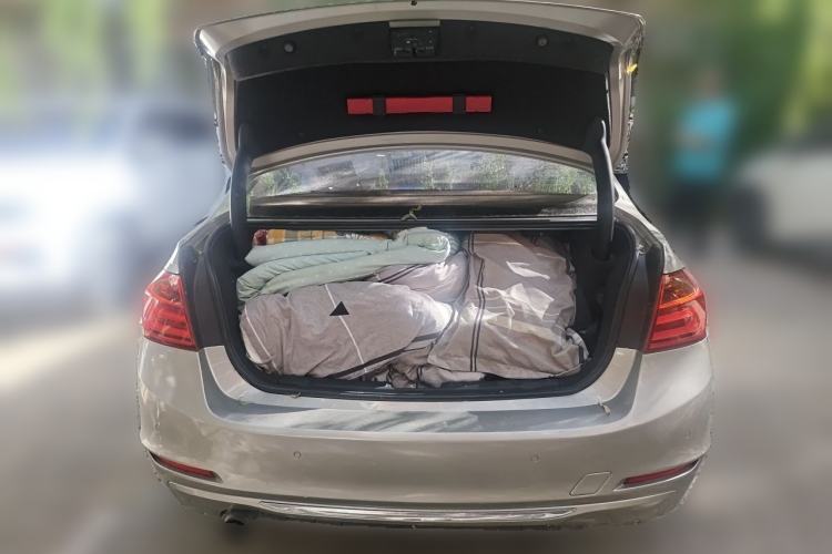 Used BMW 3 Series 2013 320Li Fashion Model Trunk