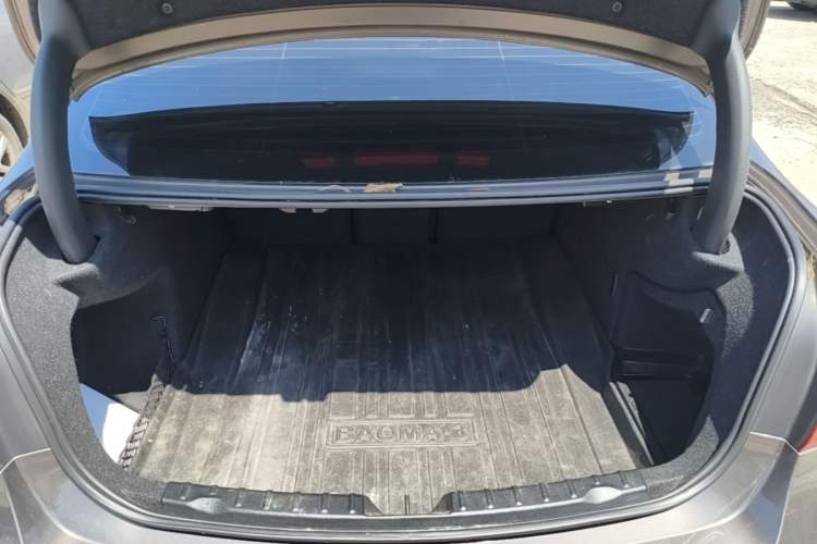 Used BMW 3 Series 2013 320i Sport Design Package Trunk