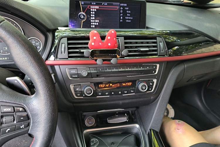 Used BMW 3 Series 2013 320i Sport Design Package Audio And AC Panel