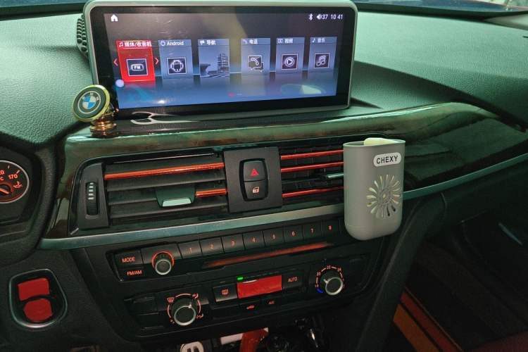 Used BMW 3 Series 2013 320Li Fashion Model Audio And AC Panel