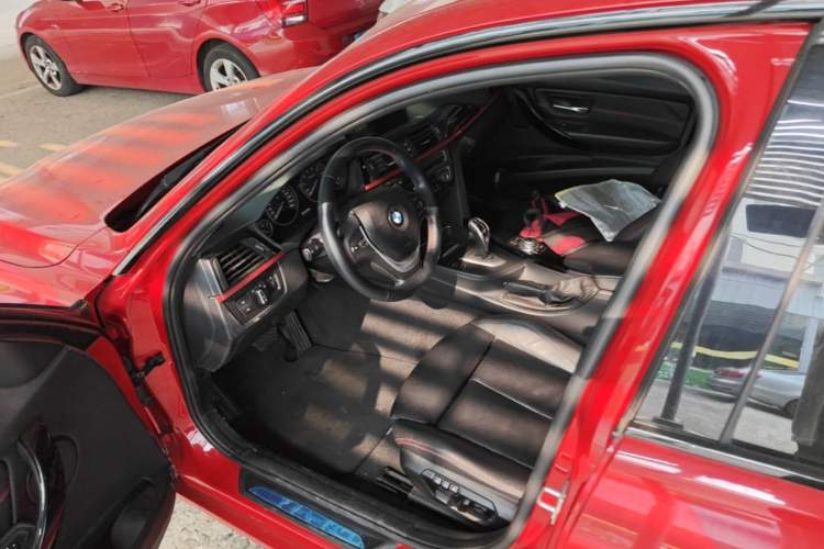 Used BMW 3 Series 2013 320i Sport Design Package Driver Seat
