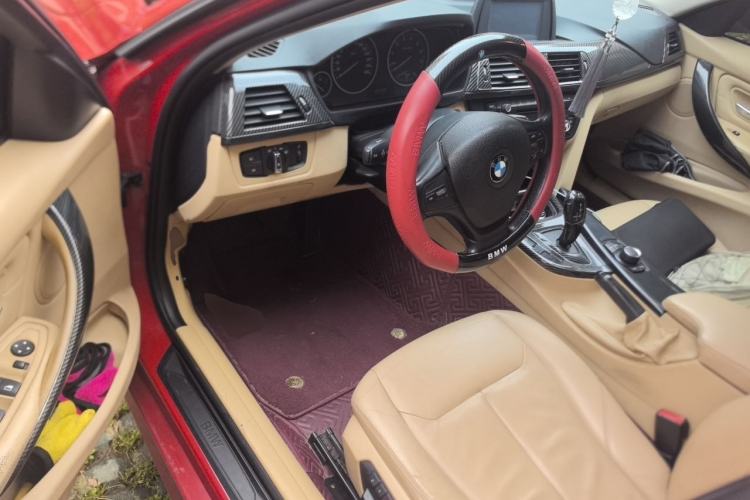 Used BMW 3 Series 2013 320i Sport Edition Driver Seat