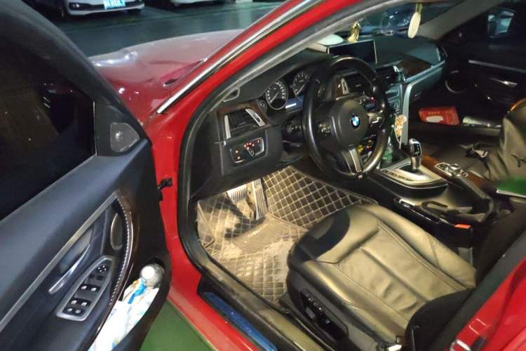 Used BMW 3 Series 2013 Facelifted 320Li Luxury Design Package Driver Seat