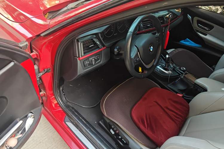 Used BMW 3 Series 2013 316i Sport Design Package Driver Seat
