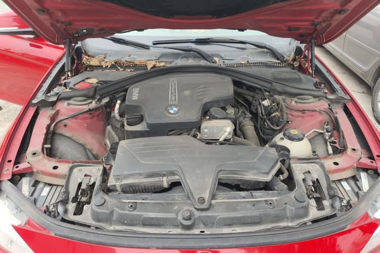 Used BMW 3 Series 2013 320i Sport Edition Engine Bay