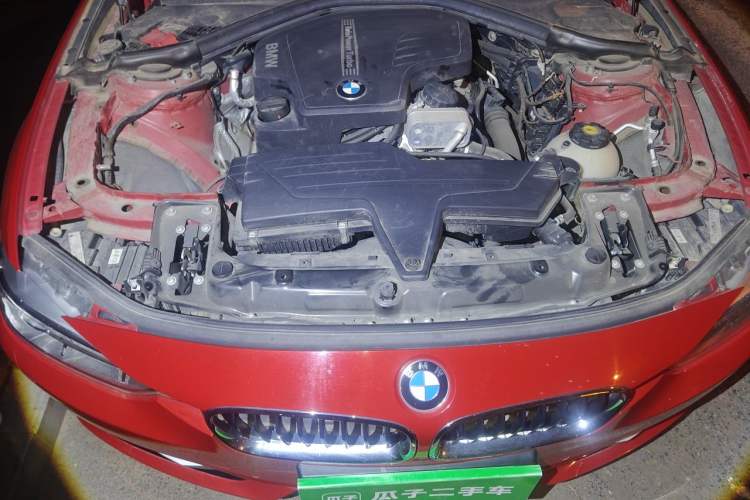 Used BMW 3 Series 2013 Facelifted 328i Sport Design Package Engine Bay