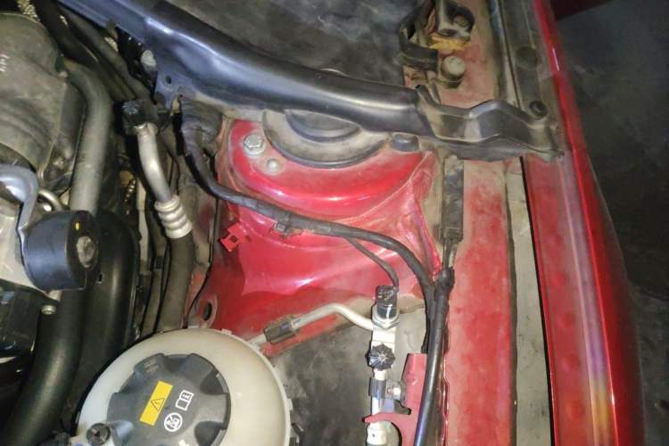 Used BMW 3 Series 2013 316i Active Edition Engine Bay Left