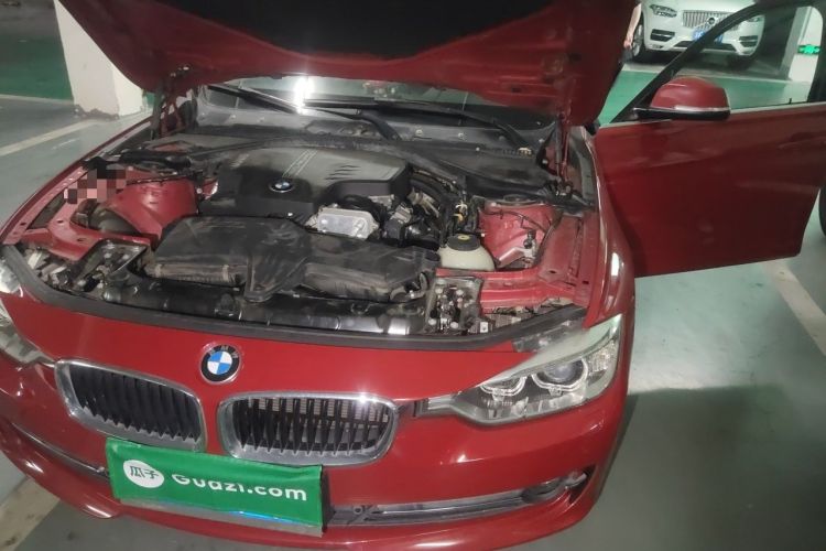 Used BMW 3 Series 2013 320Li Fashion Model Engine Bay Left