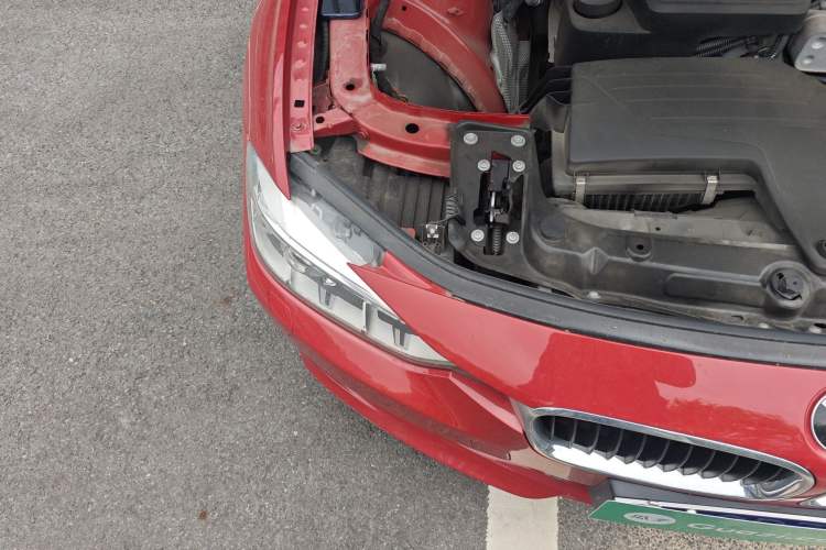 Used BMW 3 Series 2013 320Li Fashion Model Engine Bay Right
