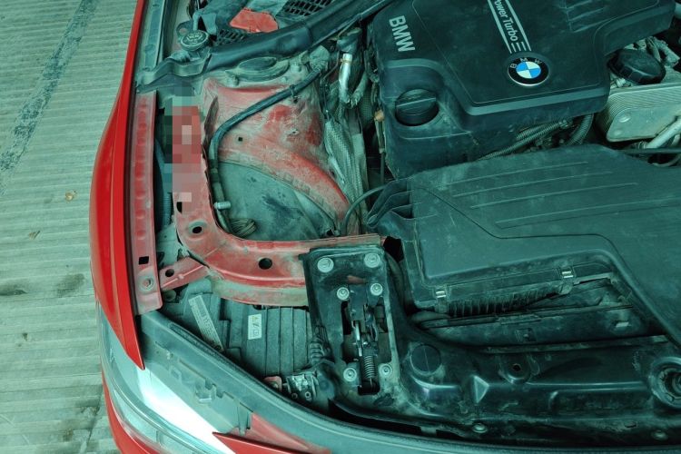 Used BMW 3 Series 2013 320Li Fashion Model Engine Bay Right