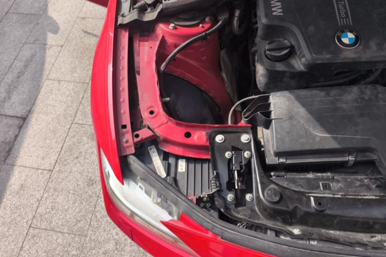 Used BMW 3 Series 2013 320Li Fashion Model Engine Bay Right