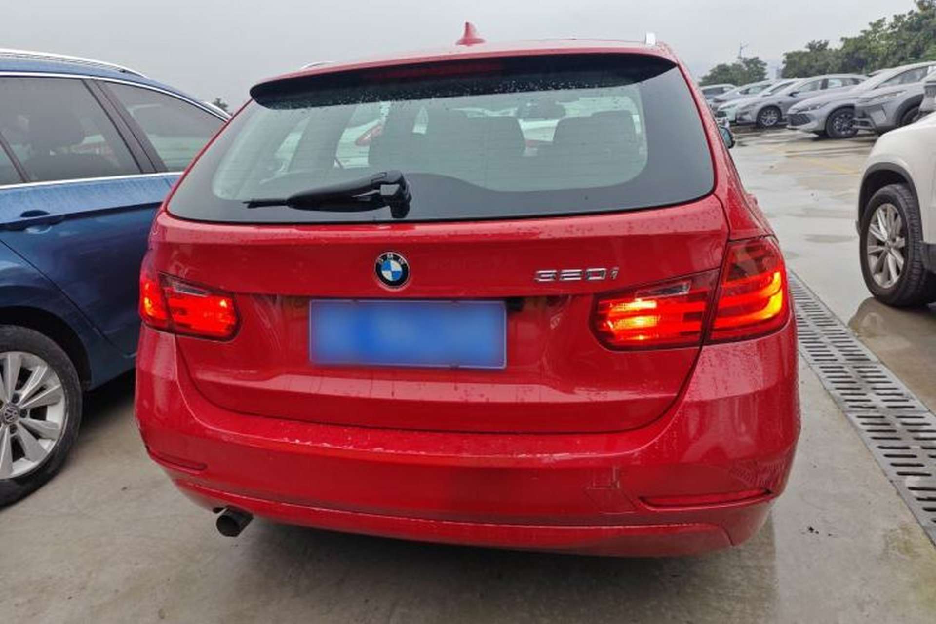 Used BMW 3 Series 2013 320i Sport Touring Edition Exterior 4