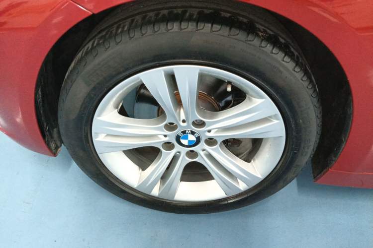Used BMW 3 Series 2013 316i Sport Design Package Exterior 4