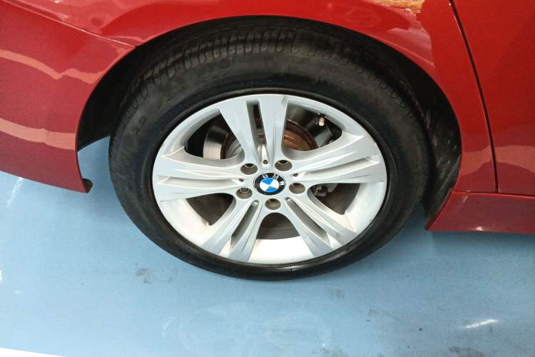 Used BMW 3 Series 2013 316i Sport Design Package Exterior 5