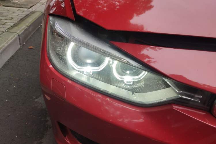 Used BMW 3 Series 2013 320i Sport Edition Exterior 6