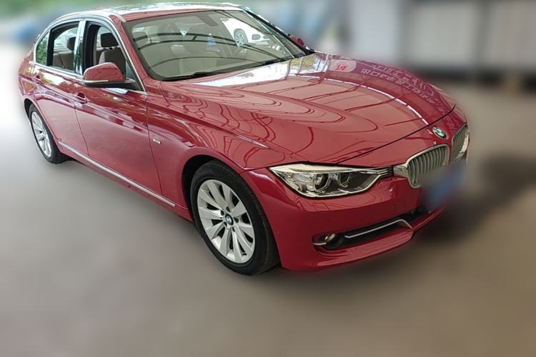 Used BMW 3 Series 2013 320Li Fashion Design Package Front Right 45 Deg