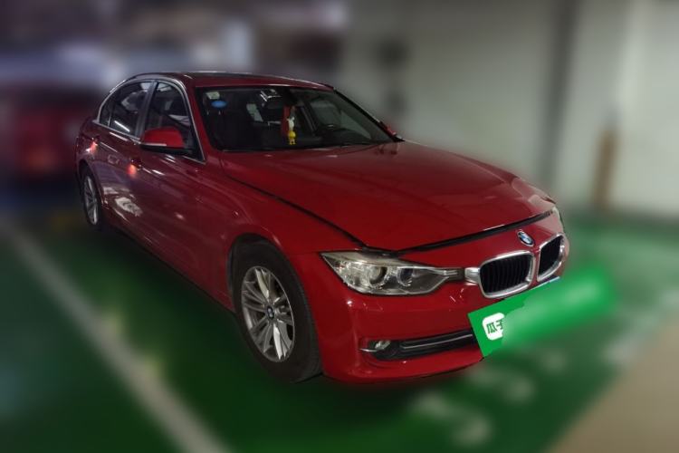 Used BMW 3 Series 2013 320Li Fashion Model Front Right 45 Deg