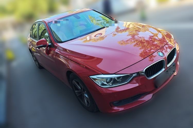 Used BMW 3 Series 2013 320i Active Edition Front Right 45 Deg