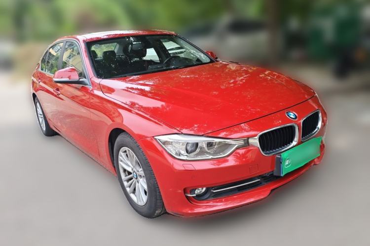 Used BMW 3 Series 2013 320Li Fashion Model Front Right 45 Deg