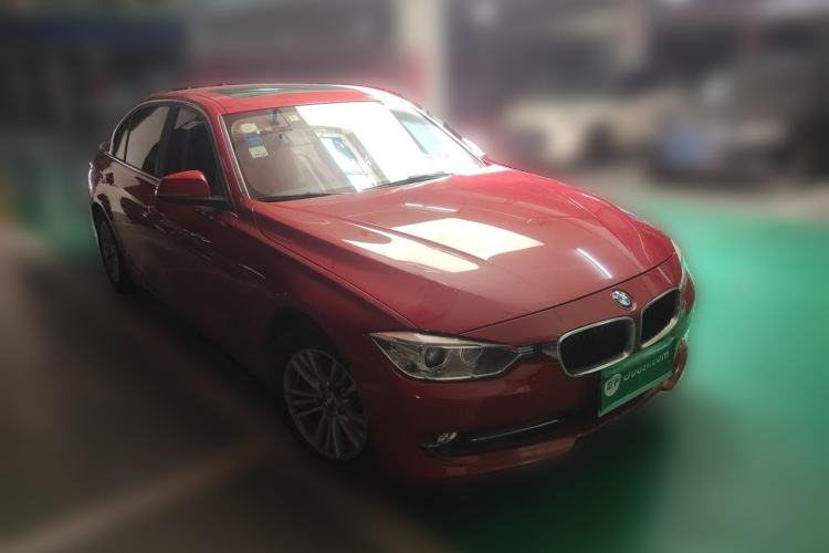 Used BMW 3 Series 2013 320Li Fashion Model Front Right 45 Deg