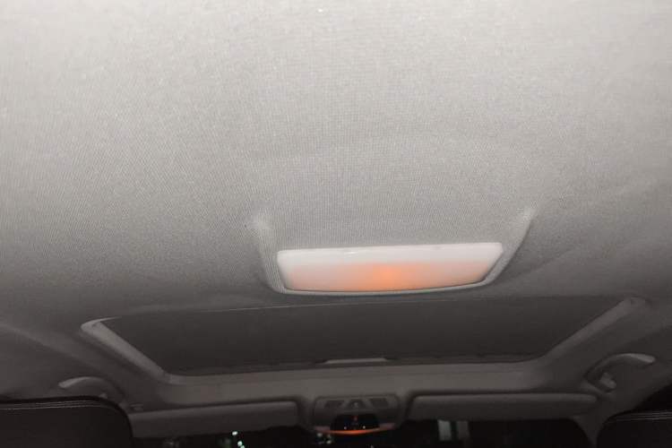 Used BMW 3 Series 2013 320i Sport Edition Headliner