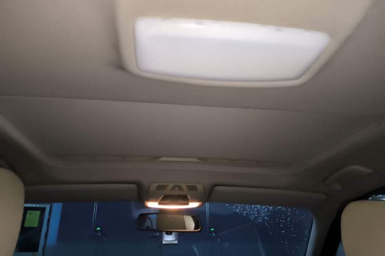 Used BMW 3 Series 2013 320i Sport Edition Headliner
