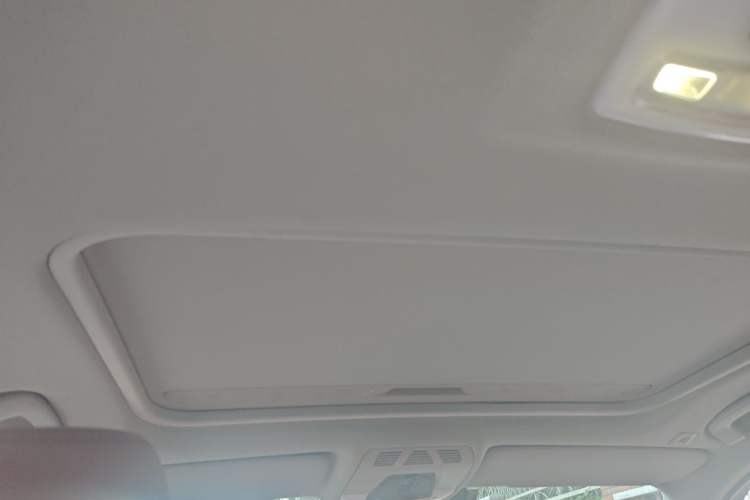 Used BMW 3 Series 2013 328i Sport Design Package Headliner