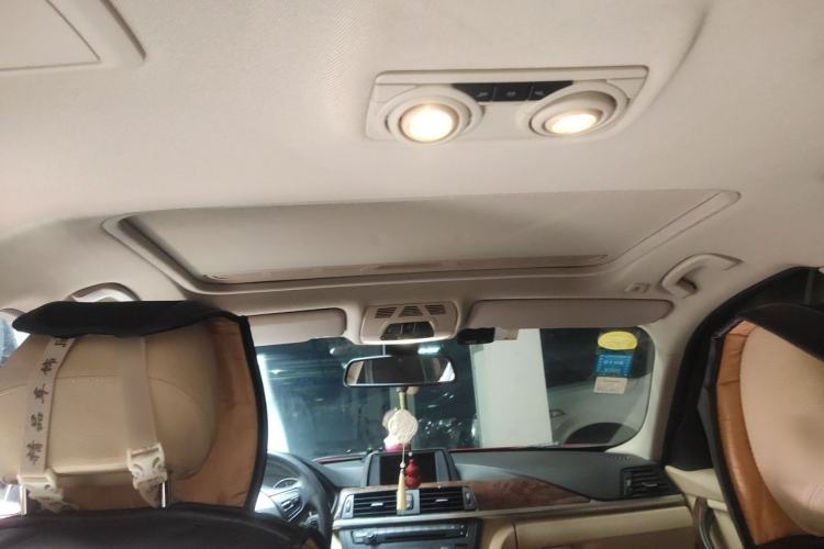 Used BMW 3 Series 2013 320Li Fashion Model Headliner