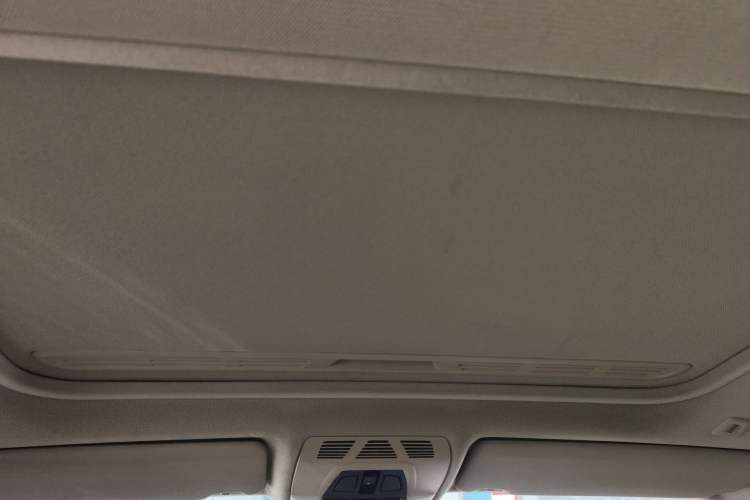 Used BMW 3 Series 2013 320Li Fashion Model Headliner