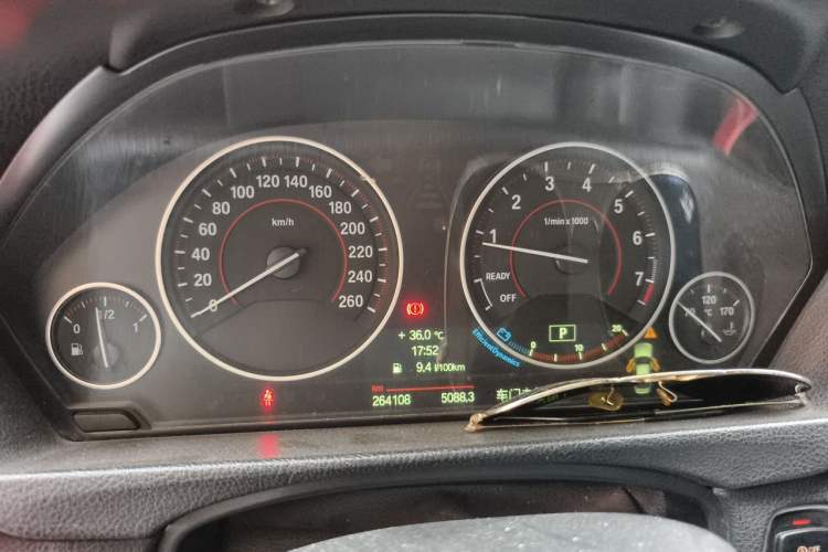 Used BMW 3 Series 2013 Facelifted 328i Sport Design Package Instrument Cluster