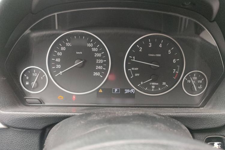 Used BMW 3 Series 2013 320i Sport Edition Instrument Cluster