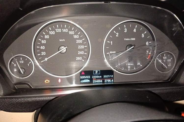 Used BMW 3 Series 2013 320Li Fashion Model Instrument Cluster
