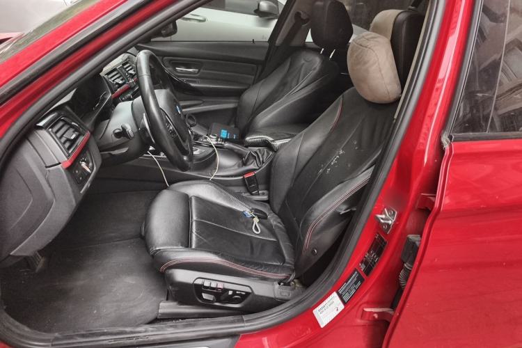 Used BMW 3 Series 2013 Facelifted 328i Sport Design Package Left Front Seat