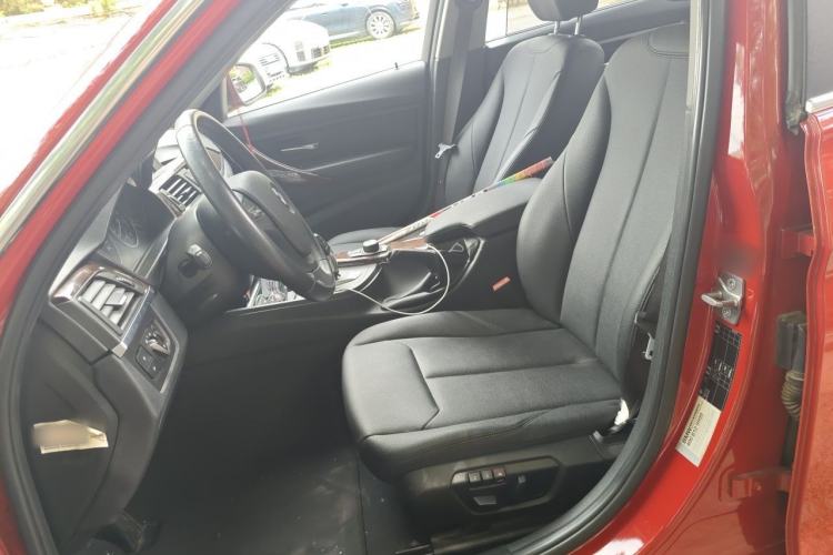 Used BMW 3 Series 2013 320Li Fashion Model Left Front Seat