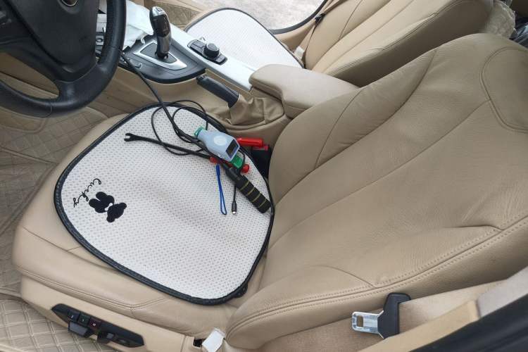 Used BMW 3 Series 2013 320i Sport Edition Left Front Seat