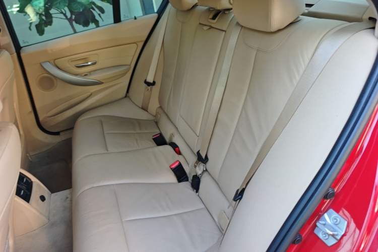 Used BMW 3 Series 2013 320i Active Edition Left Rear Seat