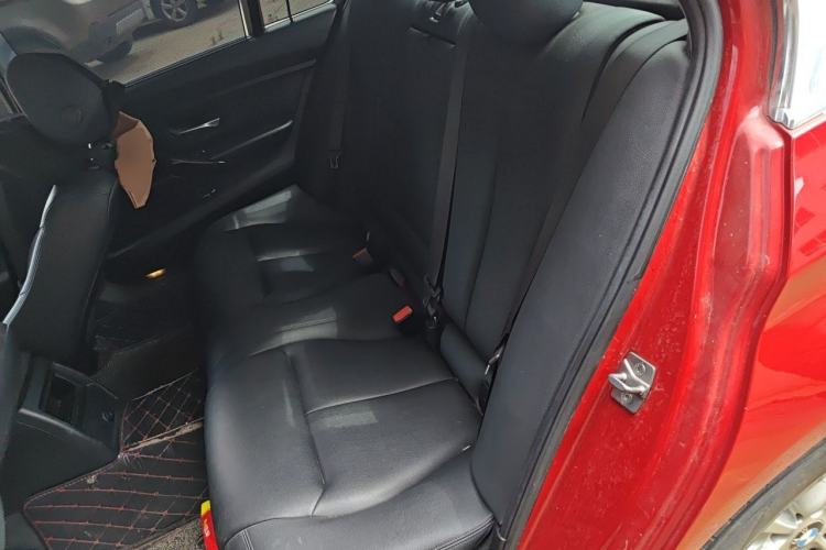 Used BMW 3 Series 2013 320Li Fashion Model Left Rear Seat