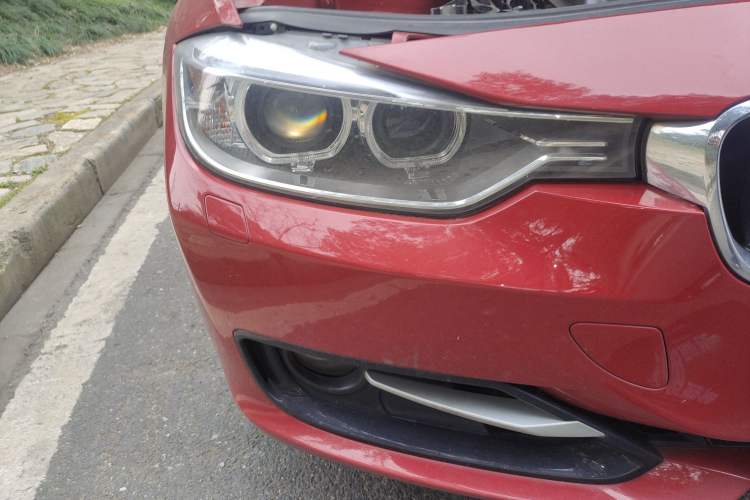 Used BMW 3 Series 2013 320i Sport Design Package Right Front Headlight