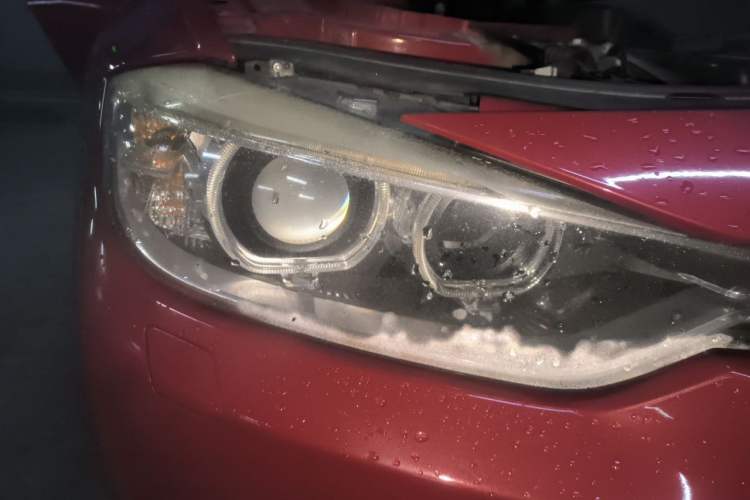 Used BMW 3 Series 2013 320i Sport Edition Right Front Headlight